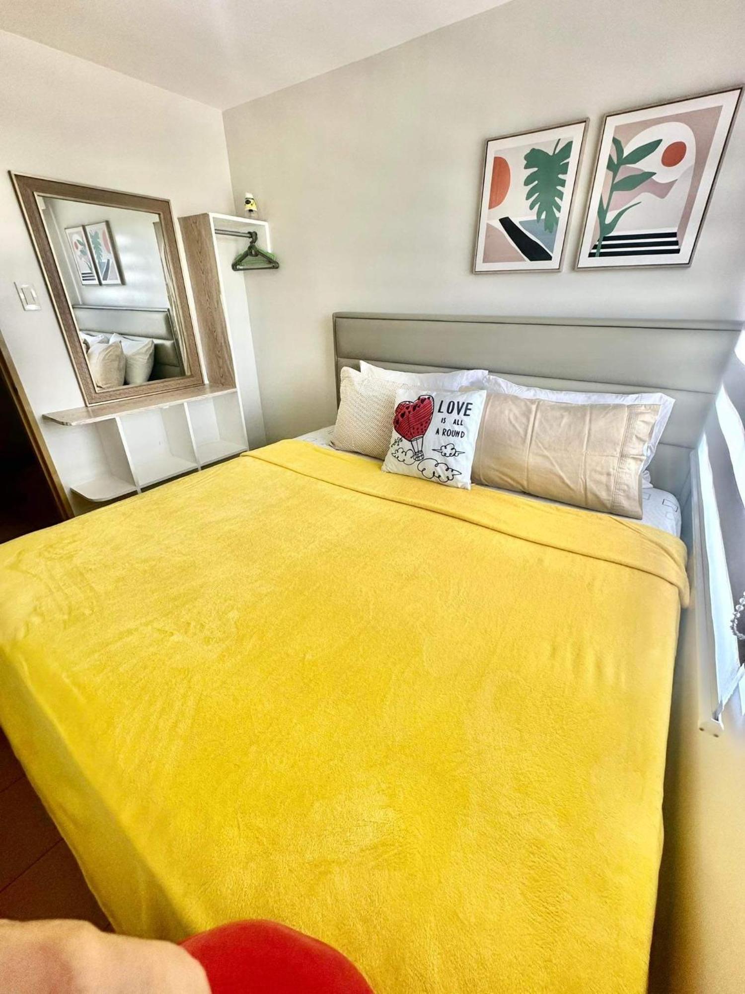 Spacious 2 Bedroom 42Sqm Condo Unit Iloilo City Exterior photo